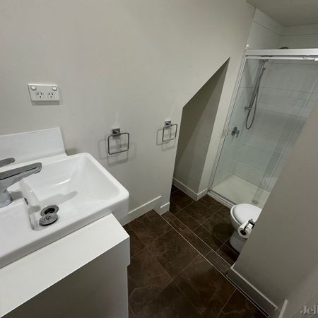 1/6 Koormiel Lane, Fitzroy North - Photo 4