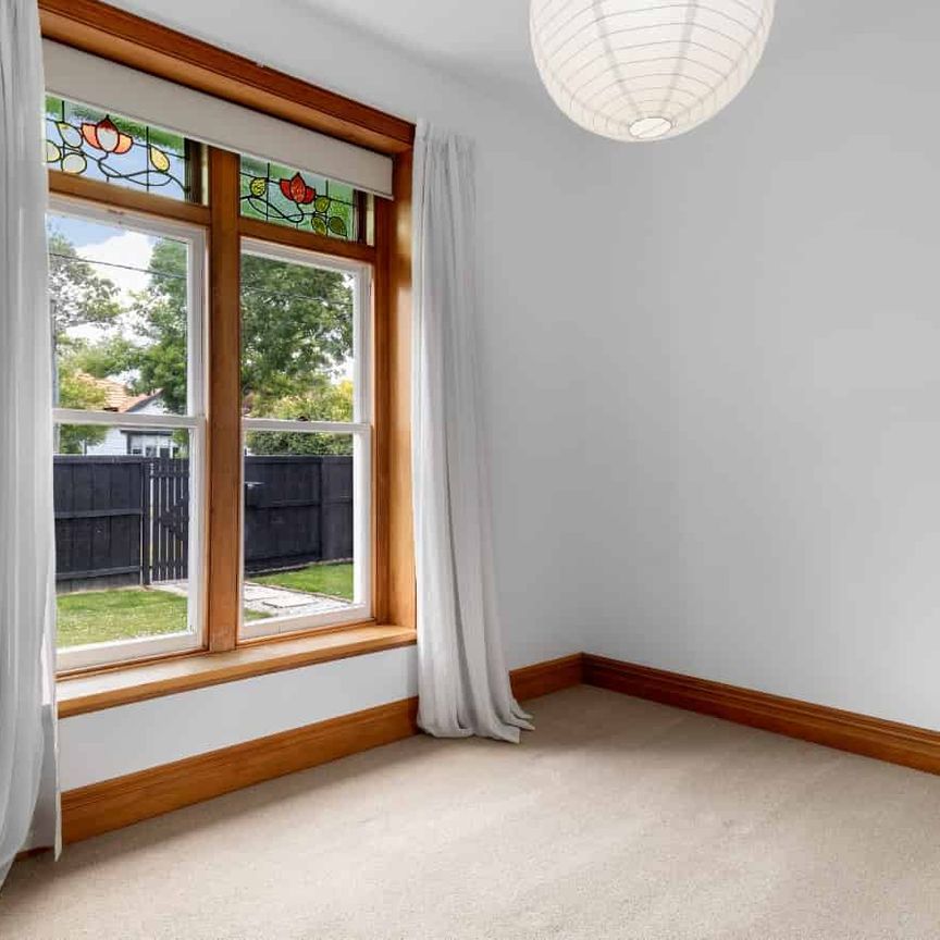 Large Family Home in St Albans! - Photo 1