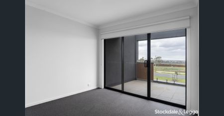 Move-In Ready Luxury Home in a Growing Estate - Photo 4