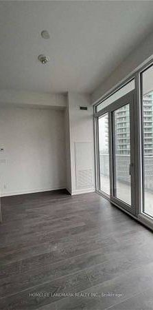 Yonge/Fince Spacious 2Bdrm Prime Location Flr To Ceiling Windows - Photo 1