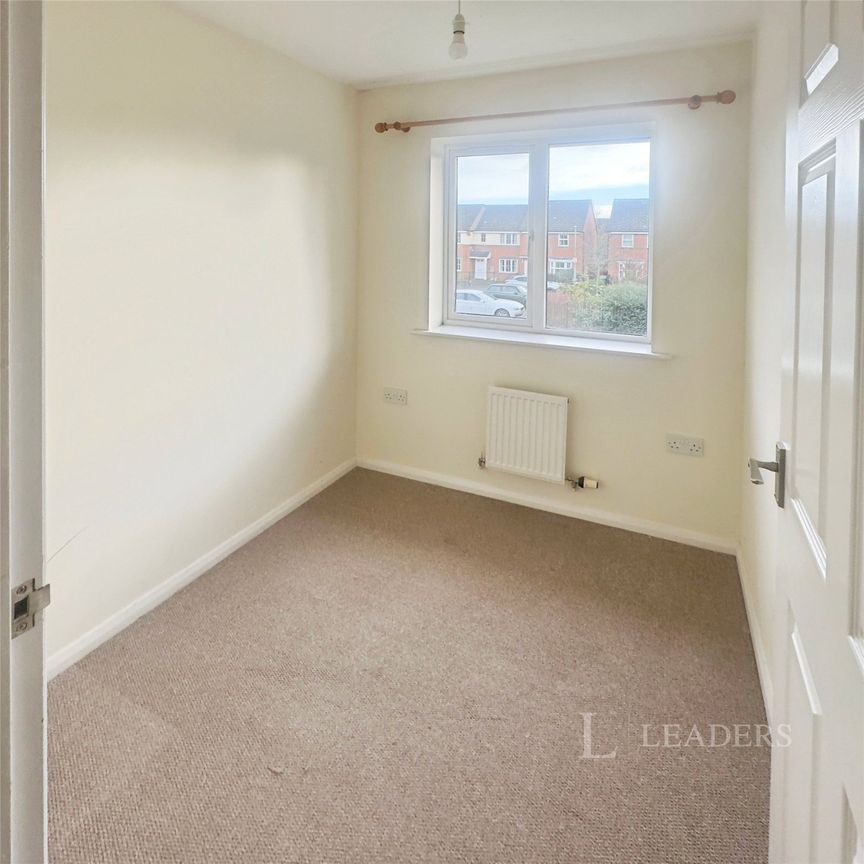 3 bedroom house to rent Trinity Street, Loughborough, LE11 - Photo 1