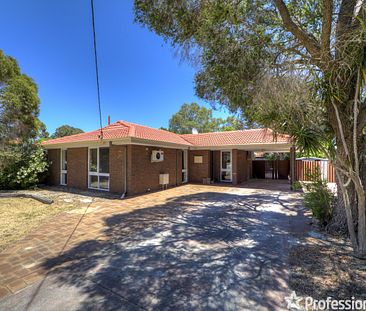 16 Mahonia Way, Forrestfield WA 6058 - Photo 4