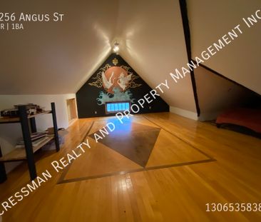 3 bed, 1 bath FULL HOUSE located Downtown Regina, SK - Photo 2