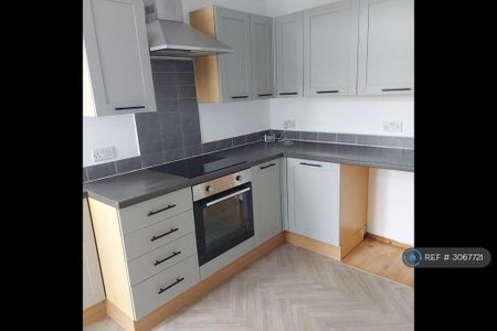 1 bedroom flat to rent - Photo 3
