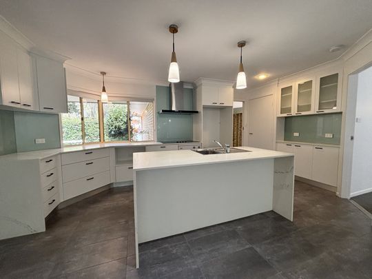 4 Seamist Place, Coffs Harbour - Photo 1