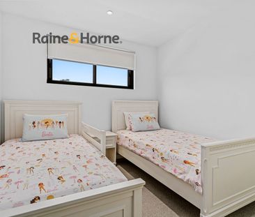 Luxurious "Oasis" styled Duplex - Photo 1