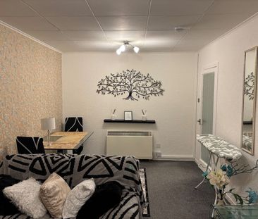 2 Bed Flat, Brierfield Terrace, AB16 - Photo 3