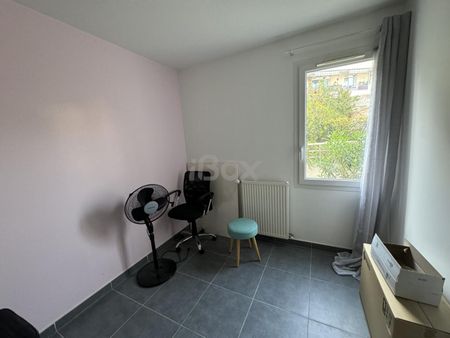 Appartement 3 pièce(s) 2 chambre(s) 56.52 m² - Photo 2