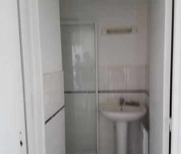 Location Appartement 2 pièces 53m² HAUSSY 59294 - Photo 4