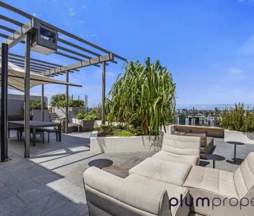 “Stylish 1 Bedroom Furnished Apartment in Toowong” - Photo 5