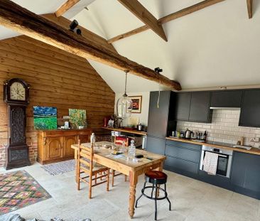1 bedroom cottage to rent - Photo 2