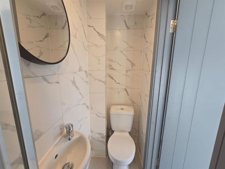 Vincent Gardens, Sheerness ME12, London - Photo 3