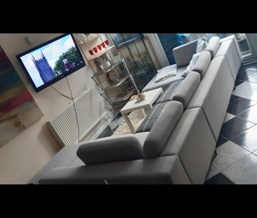 Room in a Shared House, Tresham Crescent, NW8 - Photo 2