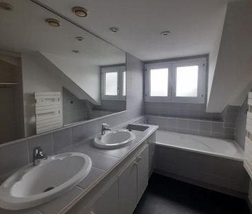 Location Appartement 3 pièces 73m² QUIMPER 29000 - Photo 3