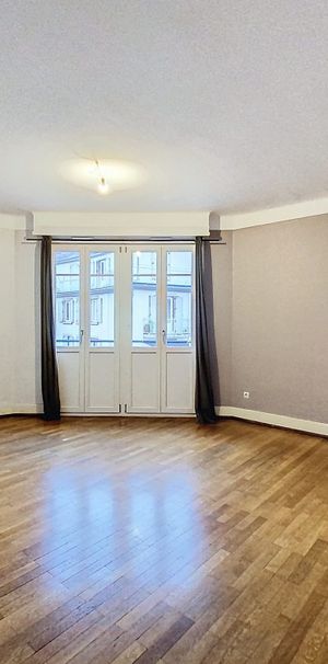 STRASBOURG - Beau 2 pièces avec balcon - Photo 1