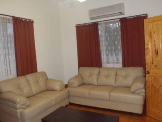 73 Wilson St, Brunswick, VIC 3056 - Photo 1