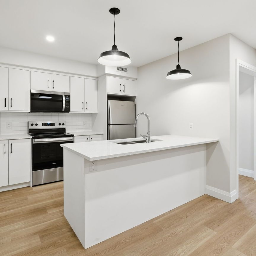 For Lease - 231 Park Street Unit# 2, Hamilton, Ontario - Photo 1