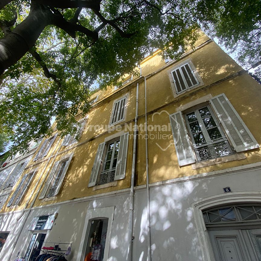 NIMES - FONTAINE, - Photo 1