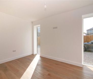 5 bedroom detached house to rent - Photo 1