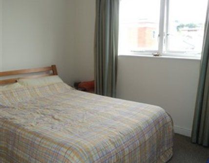 Two bedroom apartment Pownall Road - Photo 5