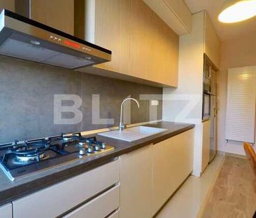 Apartament cu nisa de dormit si living lux, garaj, zona Sub Cetate! - Photo 2