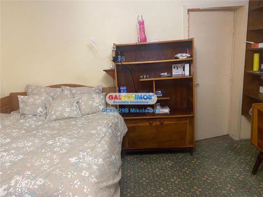 Apartament 3 camere de inchiriat Comanesti - cartier Zavoi - Fotografie 1