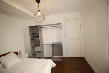 Location Appartement 2 pièces 45m² BAYONNE 64100 - Photo 4