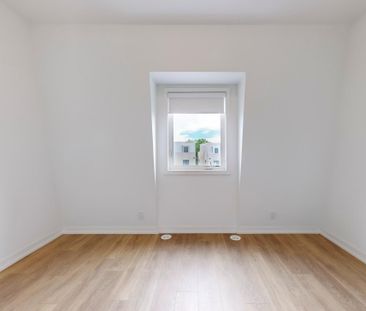 For Lease - 11 Case Ootes Drive, Toronto, Ontario - Photo 2