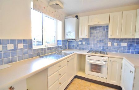 2 bedroom terraced house to rent - Photo 4