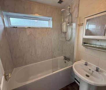 Knightstone Heights, Frome, Somerset, BA11 - Photo 5