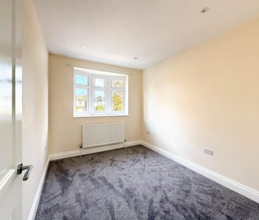 6 bedroom semi-detached house to rent - Photo 3