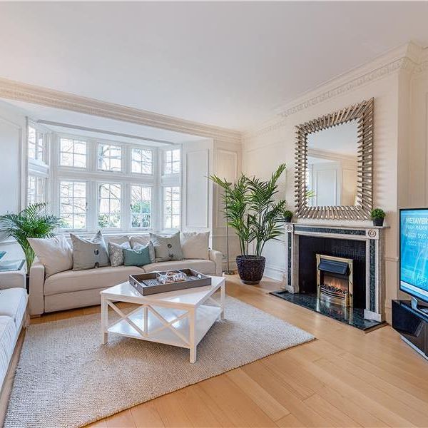 Parkside, Knightsbridge - Photo 1