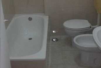 Arrendo quarto a estudante em apartamento T3 em Sacavem