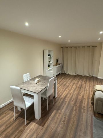 2 Bed Flat, Outram Road, CR0 - Photo 2