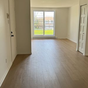 4 1/2, 100% RÉNOVÉ , Saint-Jerome - Photo 3