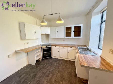 2 bedroom terraced house to rent - Photo 5