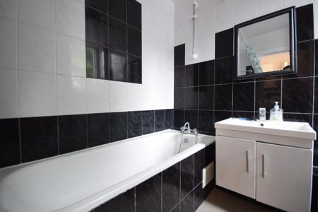 House share to rent - Photo 5