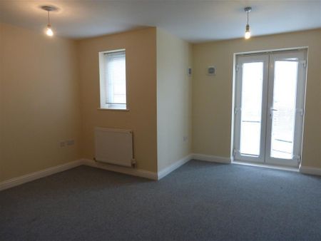 Twickenham Close - Photo 2