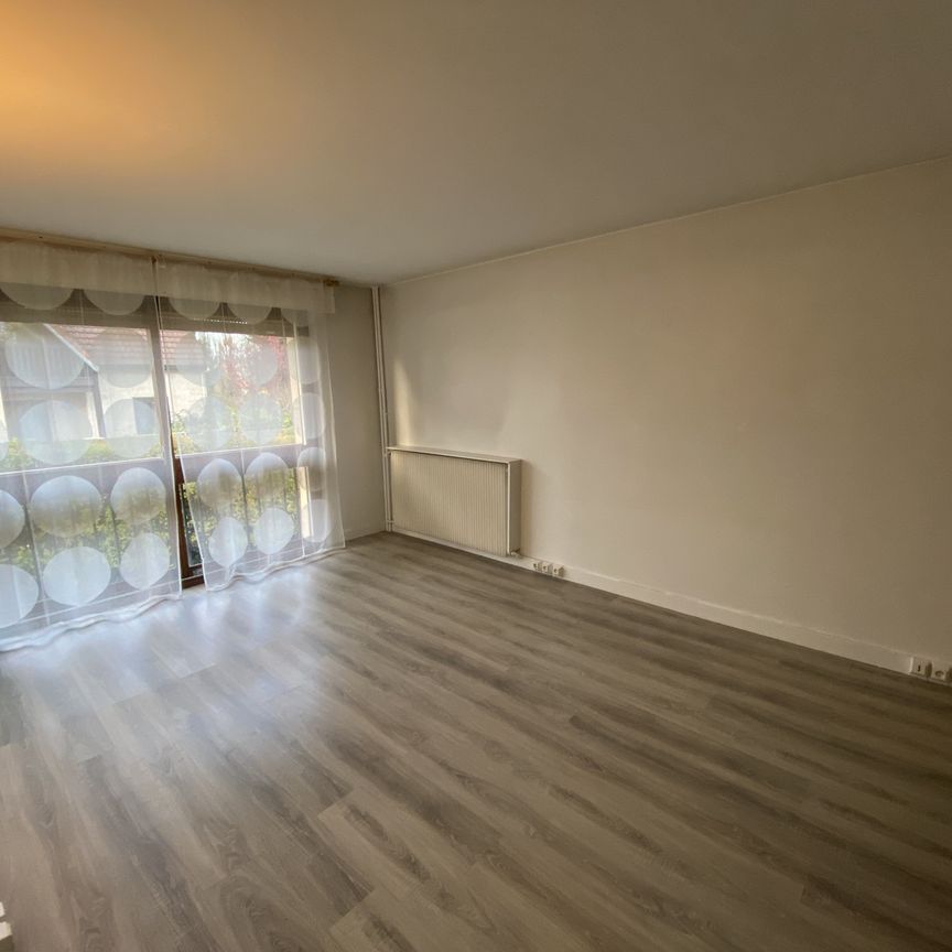 Location Appartement 2 pièces 50m² ENGHIEN LES BAINS 95880 - Photo 1