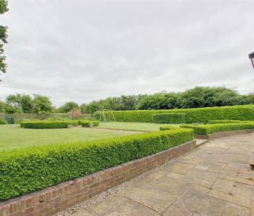 4 bedroom house to rent - Photo 3