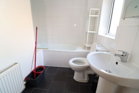 Room in a Shared Flat, Phoenix Wharf Road, SE1 - Photo 5