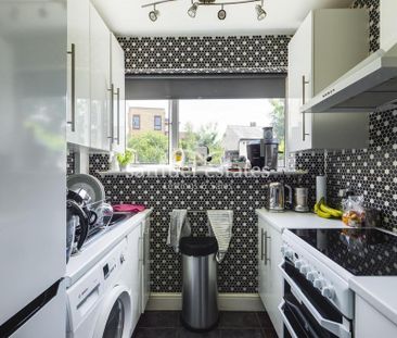 2 bedroom maisonette to rent - Photo 1