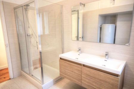 Location Appartement 5 pièces 106m² - Photo 5