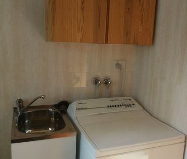 3-bedroom shared house, Christina Street - Photo 1