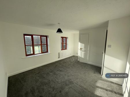 2 bedroom terraced house to rent - Photo 3