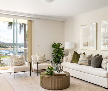 Oversized 2 bed, north facing, water views, large balcony & double ... - Photo 3