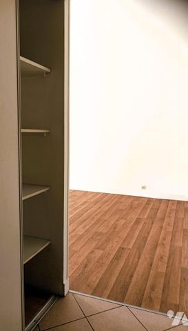 Location Appartement à Rouen (Rive Droite) - Photo 4
