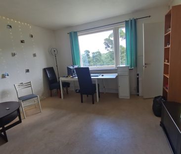 Södergatan, Märsta - Photo 2