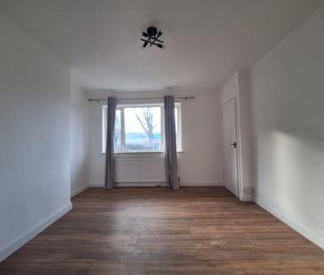 Warrington Road, Croydon CR0, London - Photo 2