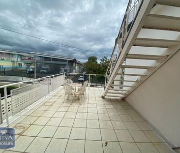 Location Maison 4 pièces 90m² LE PORT 97420 - Photo 6